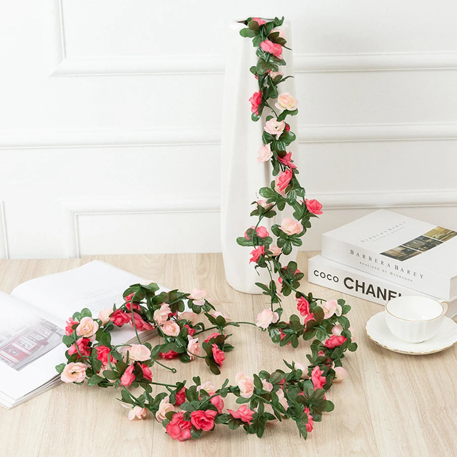 Guirlande de Roses Artificielles 250 cm – Décoration Élégante pour Souccah
